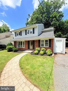 /international/us/220-glendale-road-havertown-pa-110100865251/