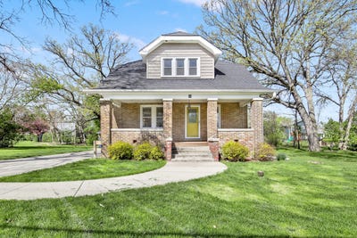 /international/us/5075-s-35th-st-greenfield-wi-110107826211/