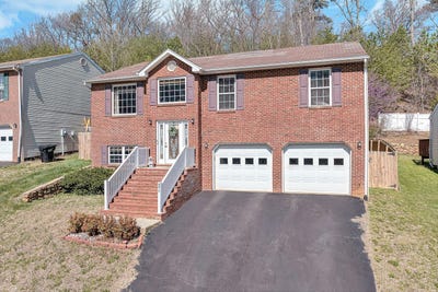 /international/us/4219-daugherty-rd-salem-va-110106696075/