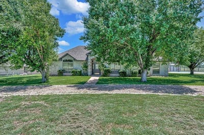 /international/us/251-private-road-4296-clifton-tx-110100394758/