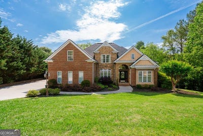 /international/us/411-overlook-way-cohutta-ga-110108018970/