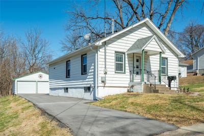 /international/us/124-e-bell-avenue-des-moines-ia-110106275558/