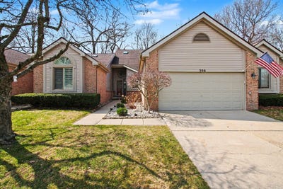 /international/us/306-pineknoll-court-brighton-mi-110106916282/