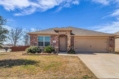 /international/us/1301-copper-street-princeton-tx-110108767534/