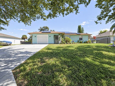 /international/us/436-tunison-lane-sebastian-fl-110110299684/