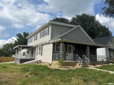 /international/us/1603-center-avenue-quincy-il-110100946415/