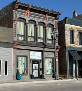 /international/us/204-s-mill-st-beloit-ks-110107804763/