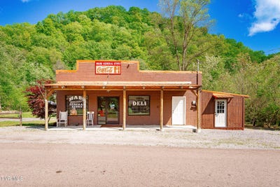/international/us/3500-mabe-stanleytown-road-duffield-va-110099204719/