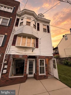 /international/us/453-s-sunbury-street-minersville-pa-110120497397/