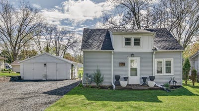 /international/us/314-14th-street-ne-menomonie-wi-110107668672/