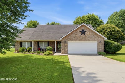 /international/us/241-edinburgh-drive-lenoir-city-tn-110108349679/