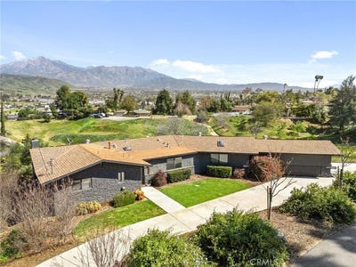 /international/us/31397-mesa-drive-redlands-ca-110106225995/