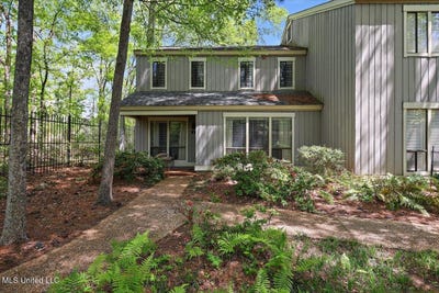 /international/us/1-eastbrooke-street-jackson-ms-110106467418/