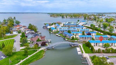 /international/us/129-chase-avenue-russells-point-oh-110107892820/
