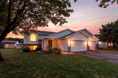 /international/us/9143-brunswick-avenue-n-brooklyn-park-mn-110108903051/