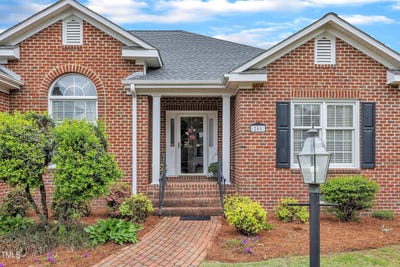 /international/us/208-e-harrington-avenue-broadway-nc-110098926422/?lang=zh-tw