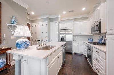/international/us/33-main-street-colleyville-tx-110100595888/