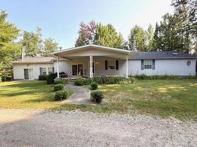 /international/us/7441-river-bend-drive-onaway-mi-110101447659/