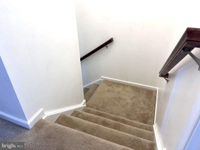 /international/us/18-kilgore-way-bunker-hill-wv-110100401182/