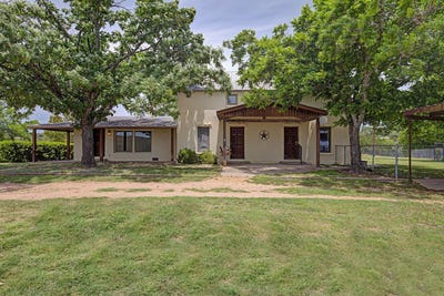 /international/us/5709-5711-ranch-road-965-fredericksburg-tx-110108204631/
