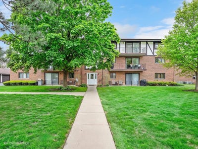 /international/us/10985-s-84th-avenue-palos-hills-il-110107684204/