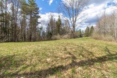 /international/us/darling-hill-road-burke-vt-110107637082/