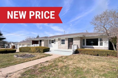 /international/us/405-k-street-riverton-ia-110105108512/
