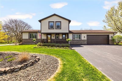 /international/us/41-woodstock-lane-brockport-ny-110107823695/