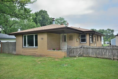 /international/us/1636-s-calhoun-rd-new-berlin-wi-110100450792/
