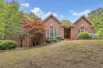 /international/us/8214-winterwood-trl-roanoke-va-110108574840/