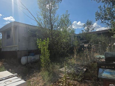 /international/us/32-la-joya-glorieta-nm-110110305386/