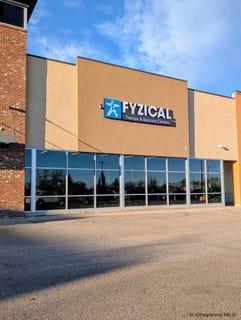 /international/us/1612-e-pershing-blvd-cheyenne-wy-110106259015/