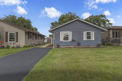 /international/us/16713-highview-avenue-orland-hills-il-110108936946/
