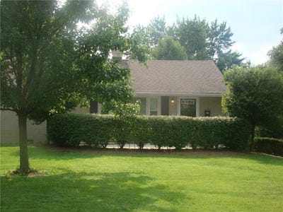 /international/us/3558-central-avenue-indianapolis-in-110101509479/