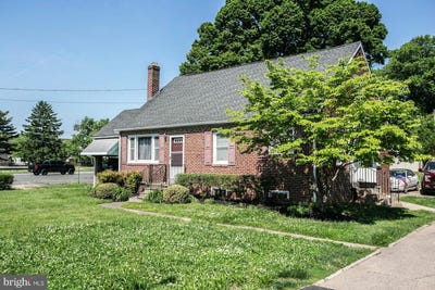 /international/us/2107-dekalb-pike-norristown-pa-110108279026/