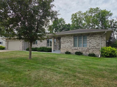 /international/us/1107-scenic-view-court-rushford-mn-110119763117/