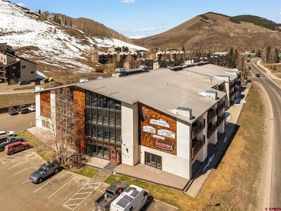 /international/us/701-gothic-road-mt-crested-butte-co-110106787770/
