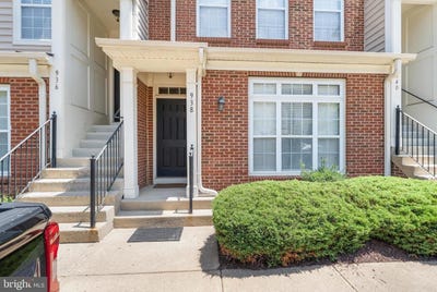 /international/us/938-pine-forest-ln-1707-upper-marlboro-md-110100410152/