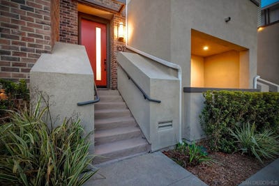 /international/us/6132-colt-pl-carlsbad-ca-110110318538/