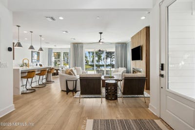 /international/us/157-oak-pk-drive-st-johns-fl-110098596461/