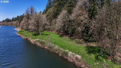 /international/us/nw-339th-st-lacenter-wa-110107207477/