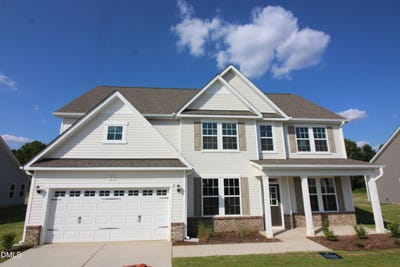 /international/us/161-margot-manor-drive-benson-nc-110119990436/