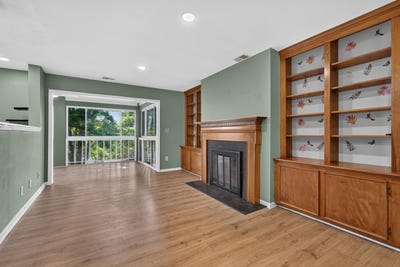 /international/us/395-redding-road-lexington-ky-110109580929/
