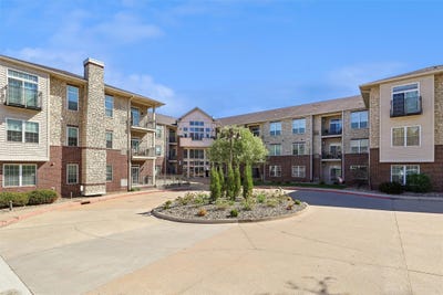 /international/us/3031-grand-avenue-des-moines-ia-110107396699/
