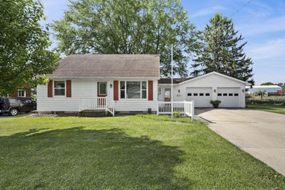 /international/us/117-west-street-dane-wi-110108503252/