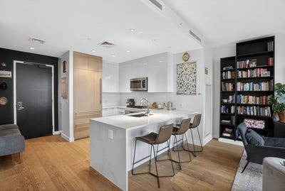 /international/us/188-brookline-ave-boston-ma-110107483513/