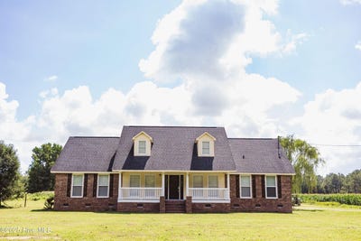 /international/us/2851-highway-984-galivants-ferry-sc-110100839379/