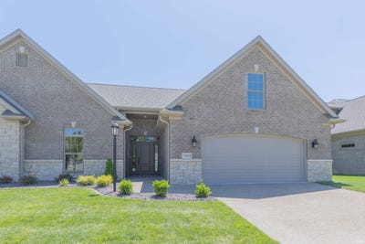 /international/us/7065-ironwood-circle-newburgh-in-110107885438/