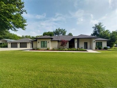 /international/us/15670-e-newton-street-catoosa-ok-110108396705/