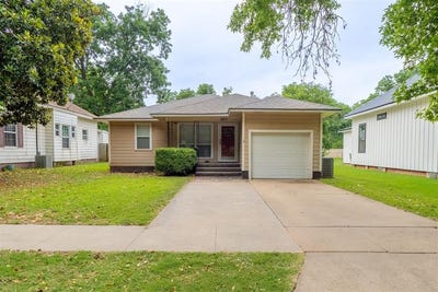 /international/us/205-chestnut-street-pauls-valley-ok-110108802286/